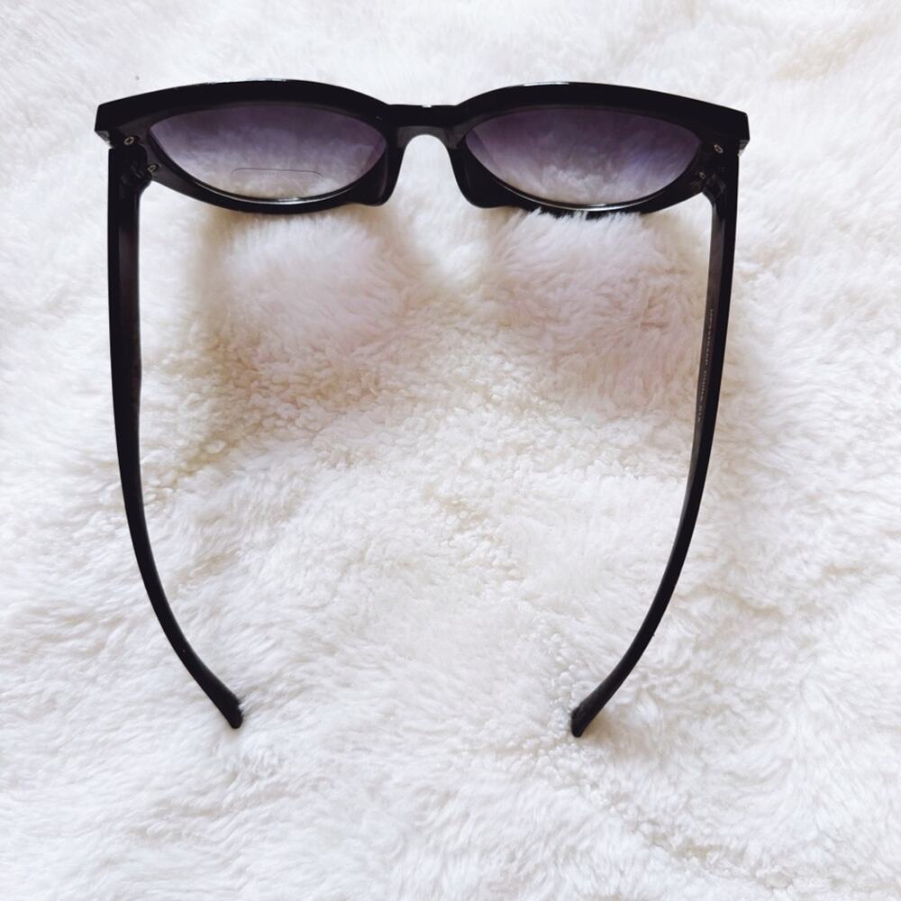 Rosy Black Cat Eye Oversized Sunglasses - Picture 9 of 10